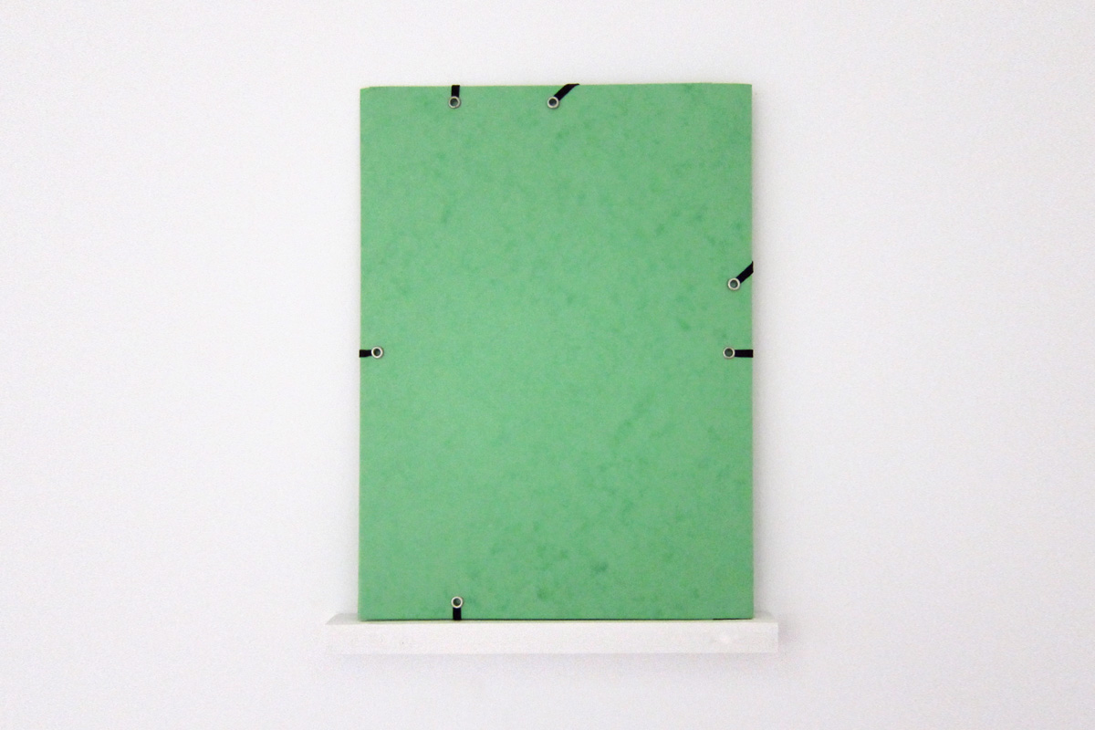 Elsa Werth, ‘Victory Eraser IX’, 2013, pochettes cartonnees, elastiques, rivets metalliques, bois peint, 24x34x2cm